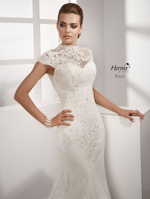 Herm's Bridal Band
