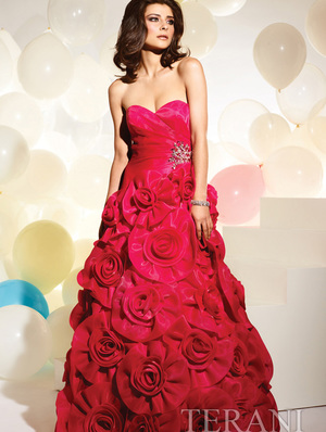 Terani Couture P 717